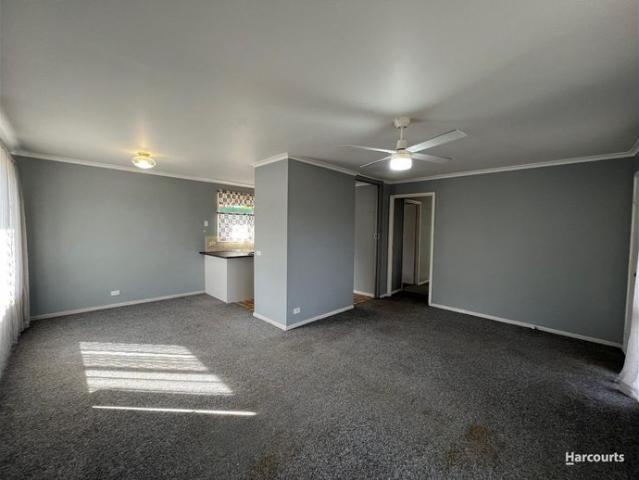 Three Bedroom Home with Secure Parking & Outdoor Appeal