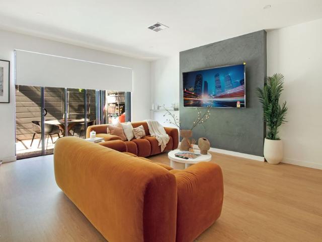Three Bedroom Home with Style, Space & Spectacular Views!