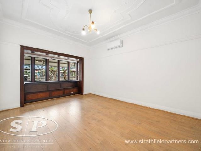 Three bedroom house for lease