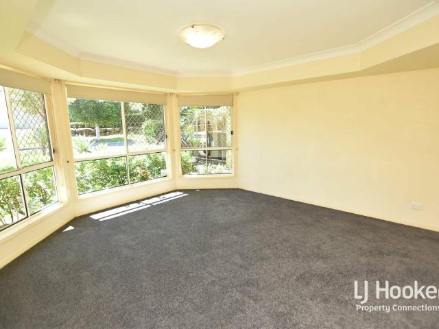 Three Bedroom House In North Lakes