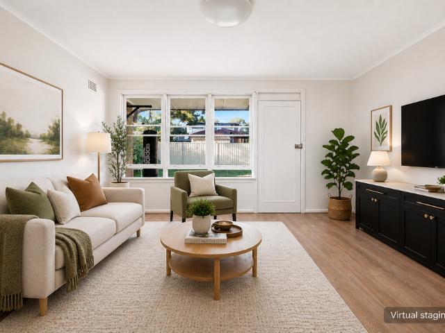 Three Bedroom House In A Quiet Location For Lease Now!