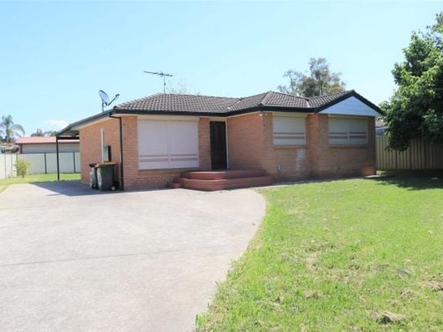Three Bedroom House with Plenty of Space