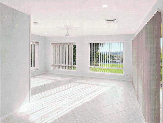 Three Bedroom House with River Views