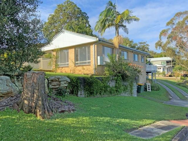 Three Bedroom House with River Views