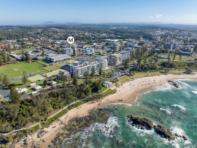 Three bedroom luxury  ocean views off Town Beach