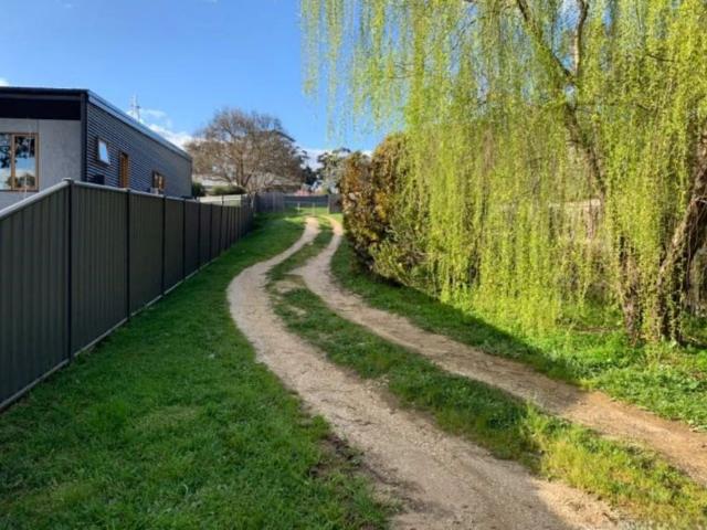 Three bedroom low maintenance home, close to town