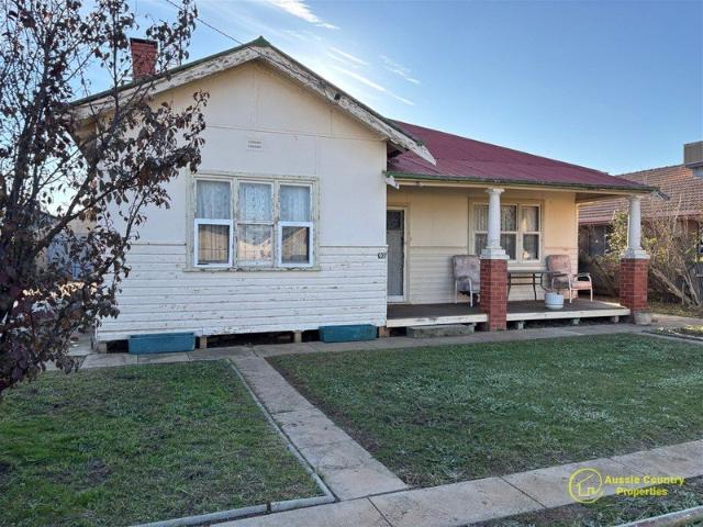Three Bedroom Plus Sleep Out Home for Rent in Finley