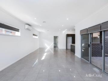 Three Bedroom Plus Study in Tarneit