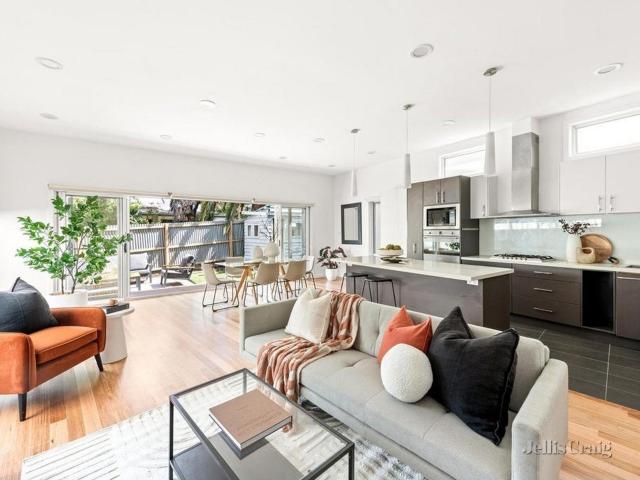 Three Bedroom Plus Study On Ruckers Hill