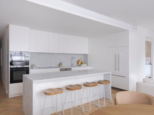 THREE BEDROOM RESIDENCE WITH SOPHISTICATED OPEN PLAN DESIGN