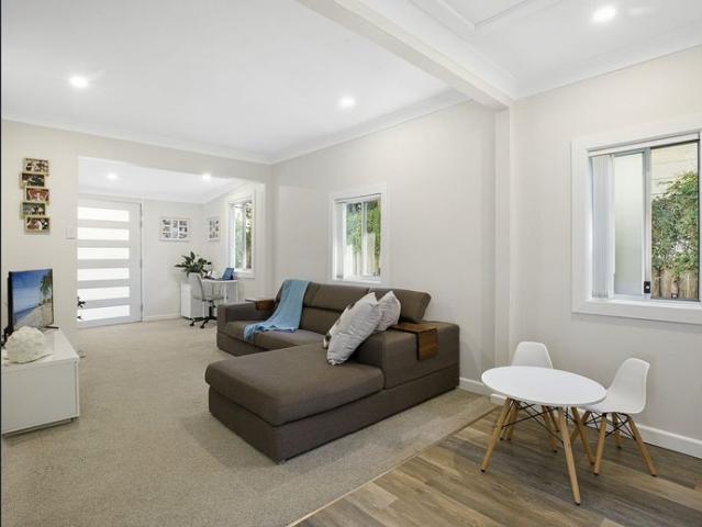 Three Bedroom Rickard Rd Cottage $1050 Per Week