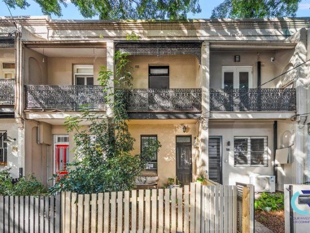 THREE BEDROOM TERRACE