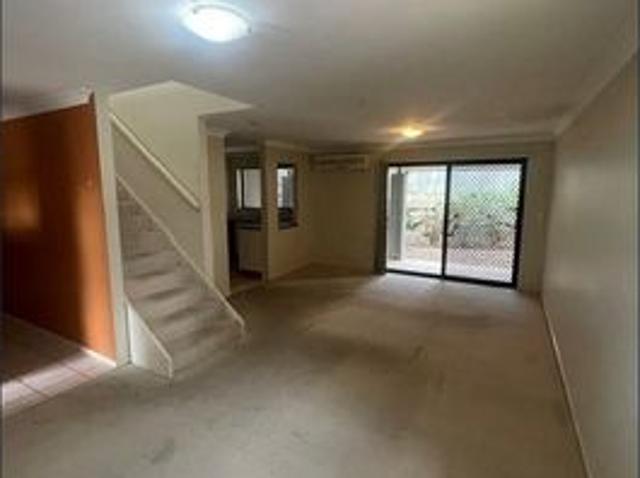 THREE BEDROOM TOWNHOUSE