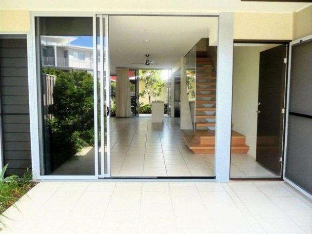 Three Bedroom Townhouse