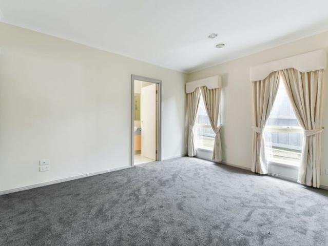 THREE BEDROOM TOWNHOUSE