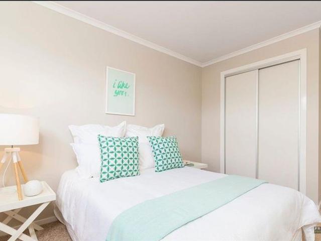 Three Bedroom Townhouse with Balcony and Spacious Living