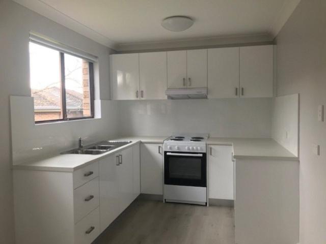 Three Bedroom Townhouse with Split System Air Conditioning