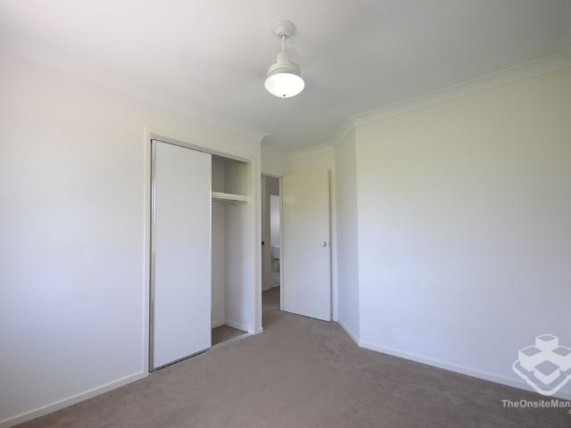 Three bedroom Townhouse in the Heart Location of Browns Plains