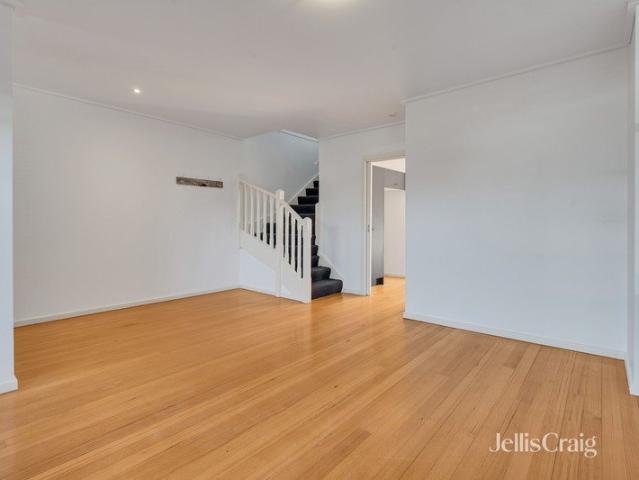 Three Bedroom Townhouse in Brunswick West