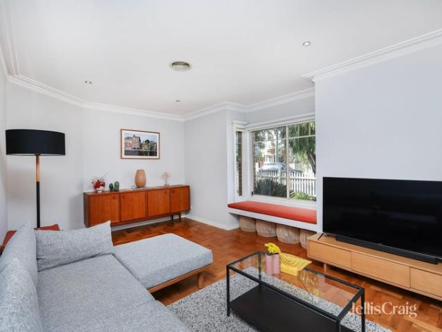 Three Bedroom Townhouse in Kingsville