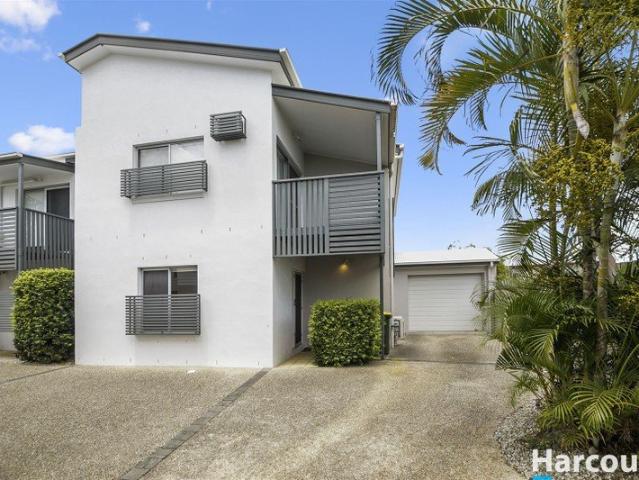 Three Bedroom Townhouse in Prime Morningside Location