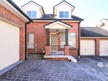 Three Bedroom Townhouse Plus Study