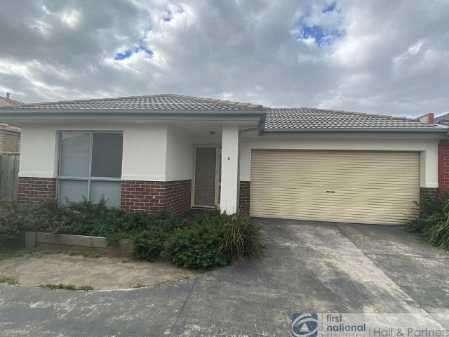 Three Bedroom Unit!