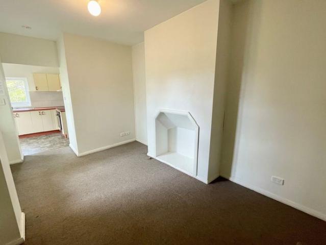 Three Bedroom Unit In Convenient Location!