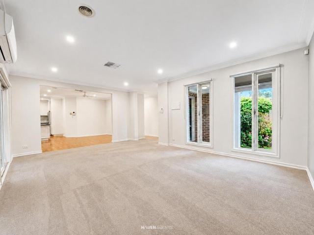 THREE BEDROOM UNIT IN BRIGHTON EAST I HAVEN AGENTS!
