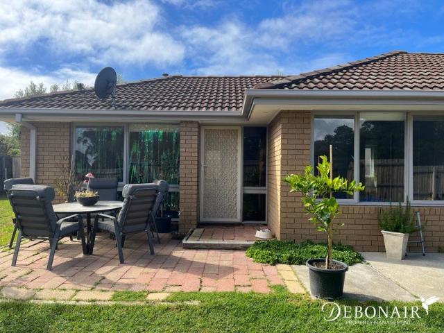 Three Bedroom Unit in Great Location