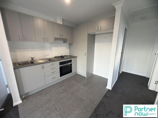 Three Bedroom Unit in Moore Creek