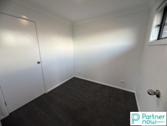 Three Bedroom Unit in Moore Creek