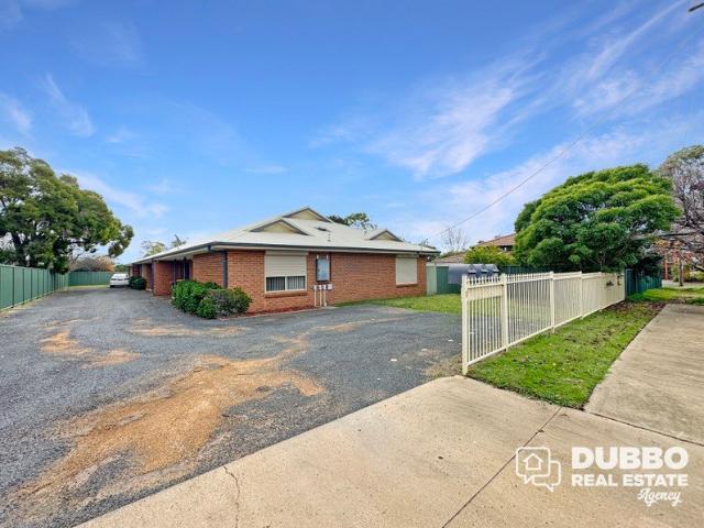 THREE BEDROOM UNIT IN SOUTH