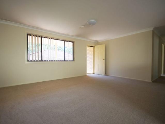 THREE BEDROOM VILLA IN QUIET COMPLEX