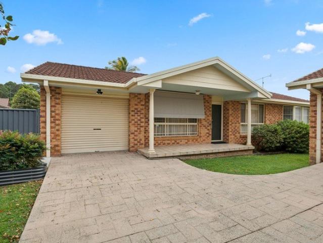 Three Bedroom Villa With Lawn Care Included