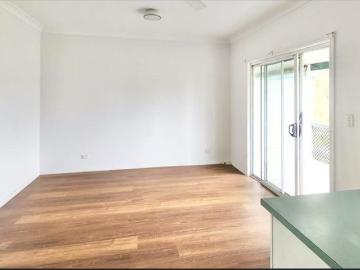 three bedroom with big back yard and amazing farm views