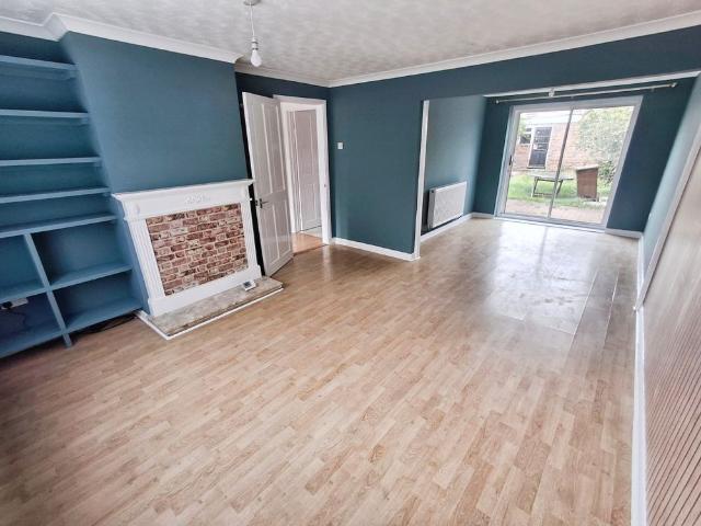 Three Bedrooms Terraced House