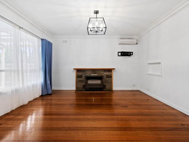 Three bedrooms, Two Living, Two Bathrooms