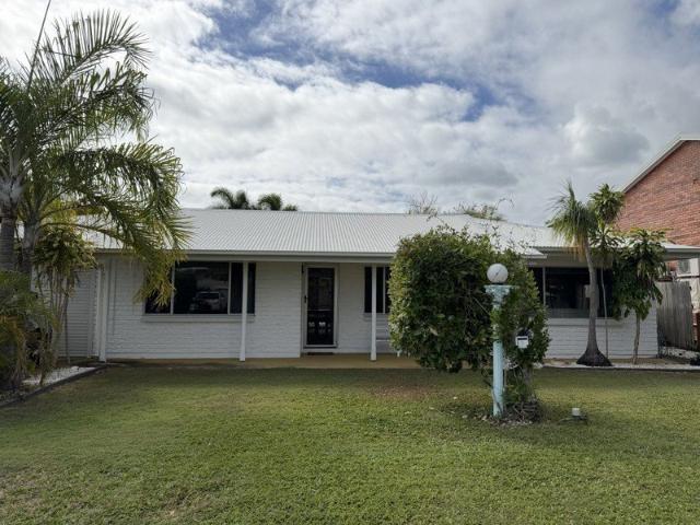 Three Bedrooms, Beachside Living & 13.2kW Solar!