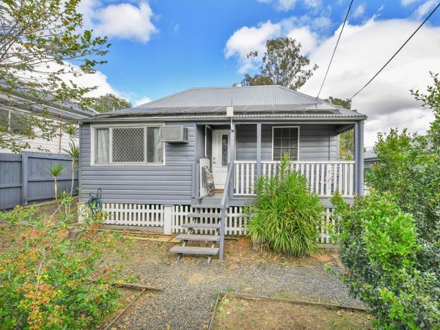 Three Bedrooms, Great Outdoor Space and a Generous 688m² Block
