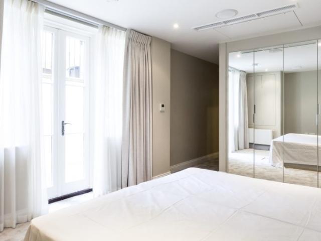 Three Bedrooms in Green Street, Mayfair W1K