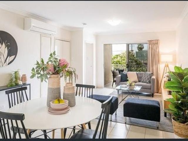 Three Bedrooms Spacious Carina Unit