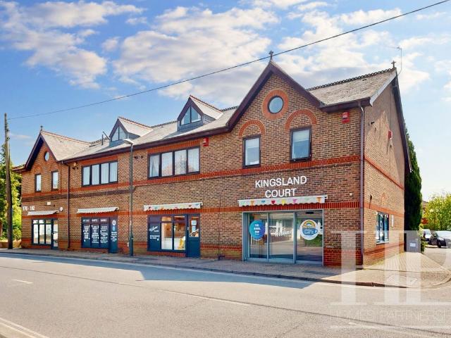 Three Bridges Road, Crawley RH10, Studio to rent, £950 pcm | PrimeLocation