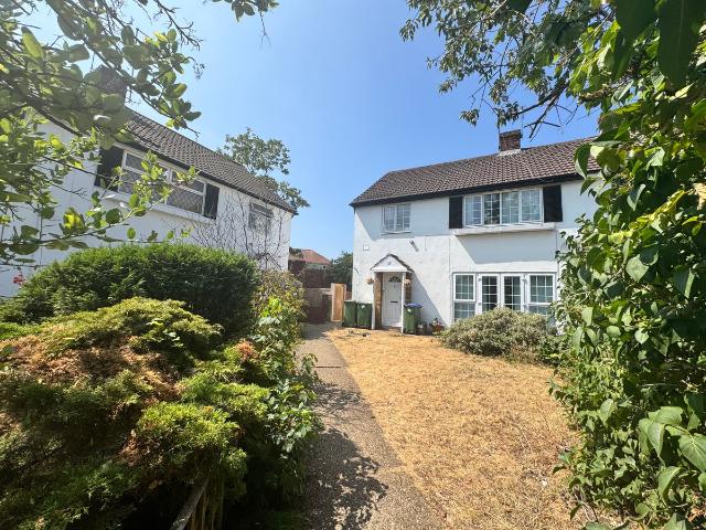 Three Corners, Bexleyheath DA7, 2 bed maisonette to rent, £1,650 pcm | PrimeLocation