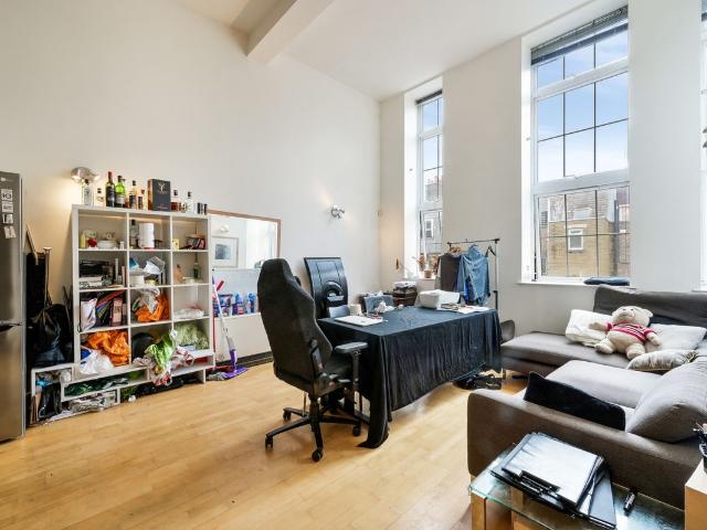 Three Cups Yard, Sandland Street WC1R, 3 bed flat to rent, £4,400 pcm | PrimeLocation