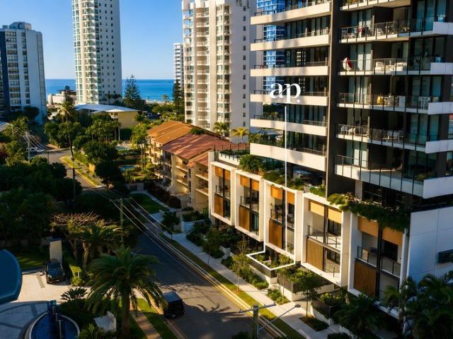 Three Levels of Luxury in the Heart of Main Beach