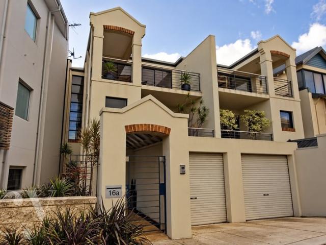 Three Levels of North Fremantle Living