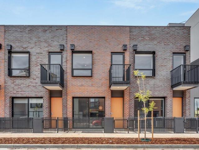 Three Levels of Style in Port Adelaide's Beating Heart