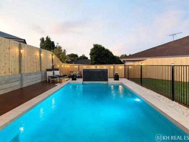 THREE LIVING ZONES, POOL & SERIOUS SIDE ACCESS ON 731M2