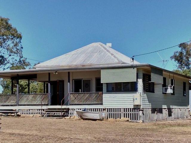Three Moon Acreage 50 acres with Bore